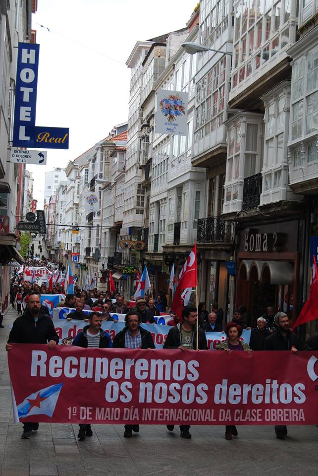 17-05-01-ManifestacionFerrol-10.jpg